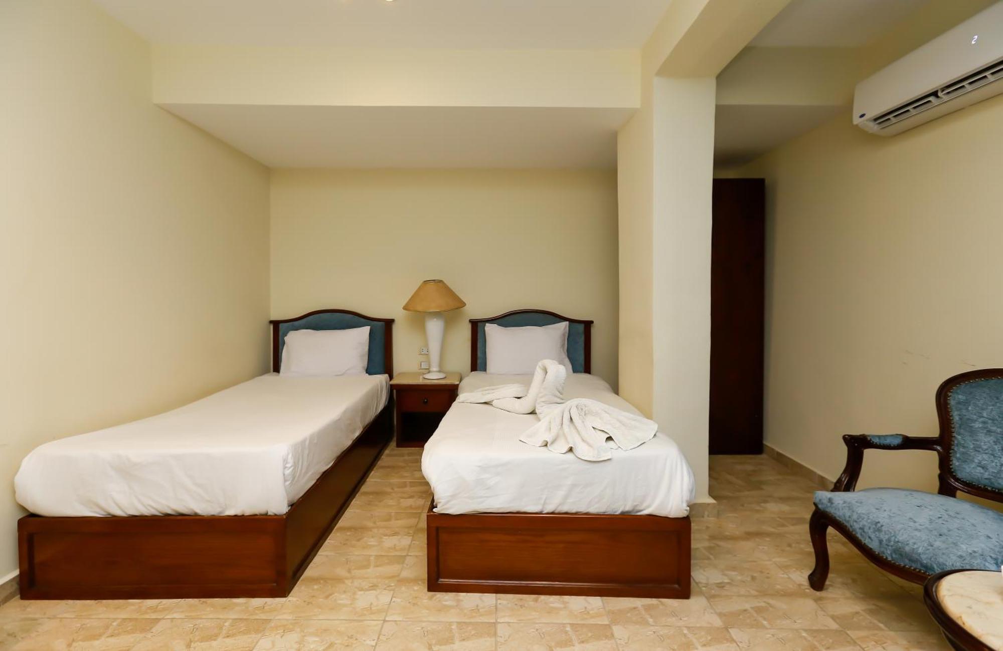 Pyramids Glory Inn Kafrat al Jabal Exterior photo