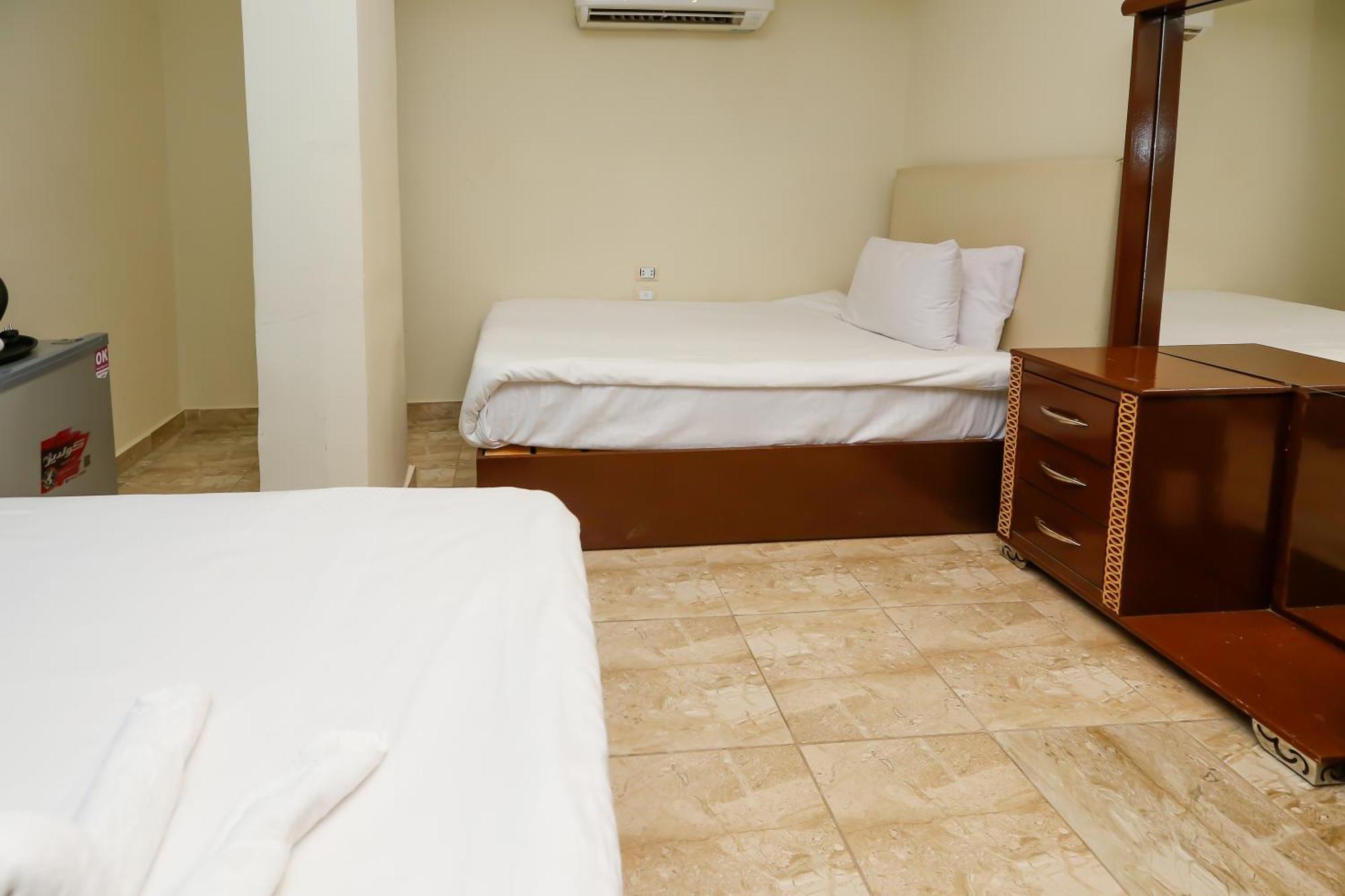 Pyramids Glory Inn Kafrat al Jabal Exterior photo